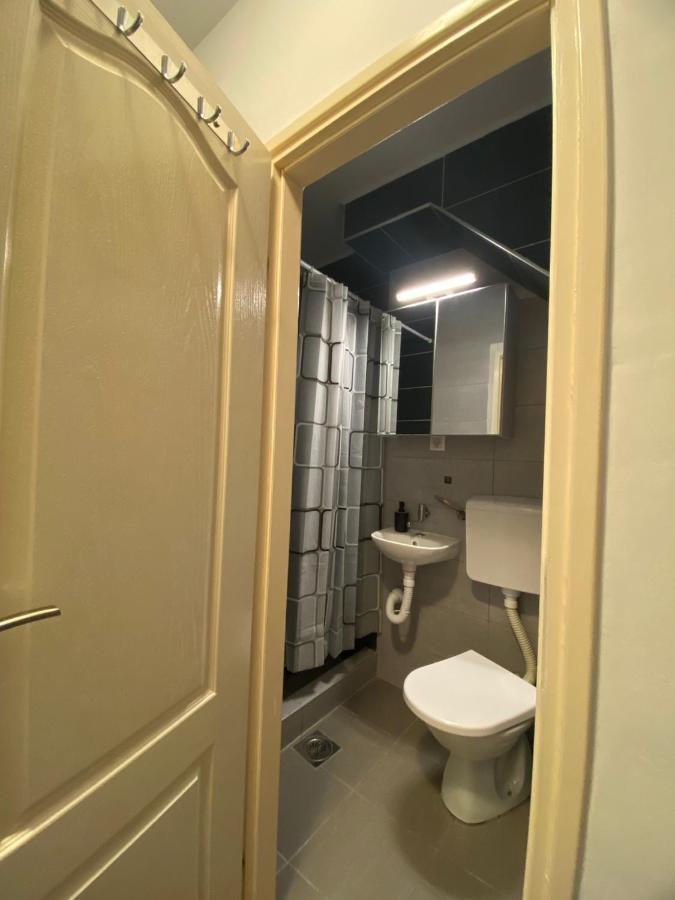 Studio 43 Belgrado Esterno foto